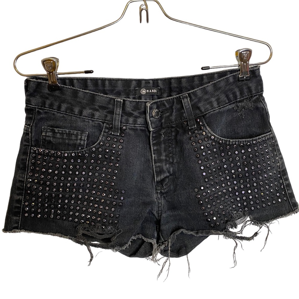 MANDI JEANS DARK BLUE MID RISE CUT OFF JEAN SHORTS